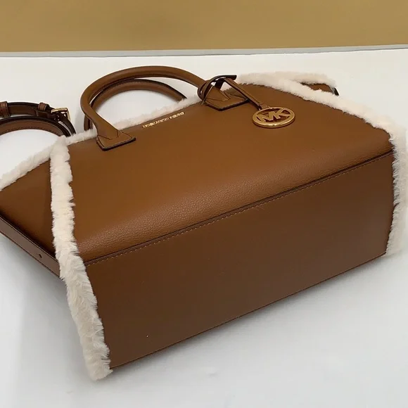 MICHAEL KORS AVRIL LARGE TOP ZIP SATCHEL LUGGAGE MULTI COLOR WITH FLUFFY - Picture 14 of 16